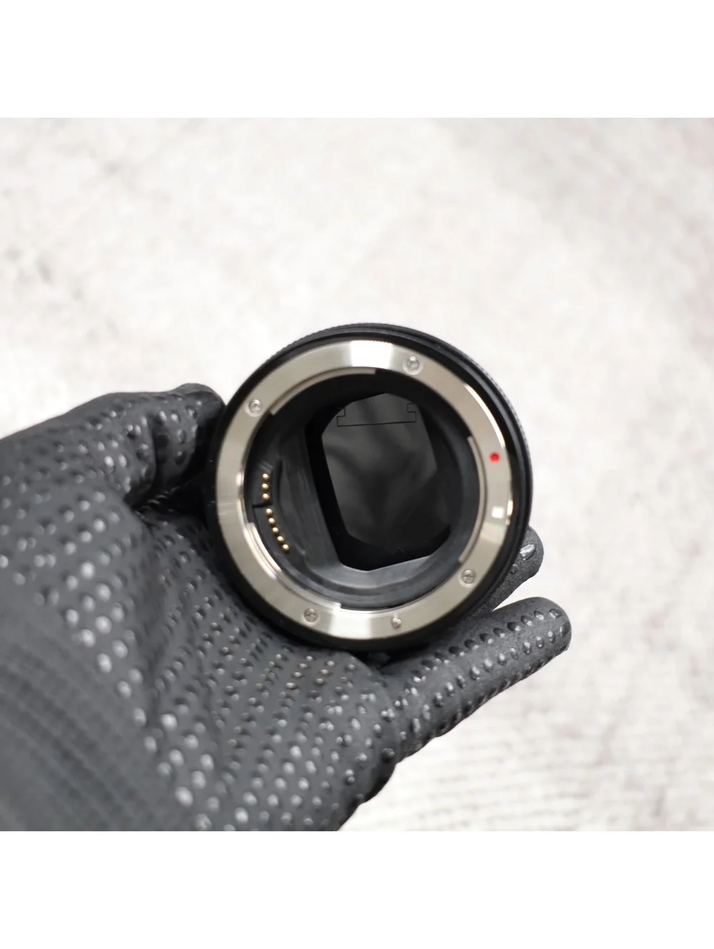 NEW OPEN BOX Canon Control Ring Mount Adapter EF-EOS R (SKU 2972C002)